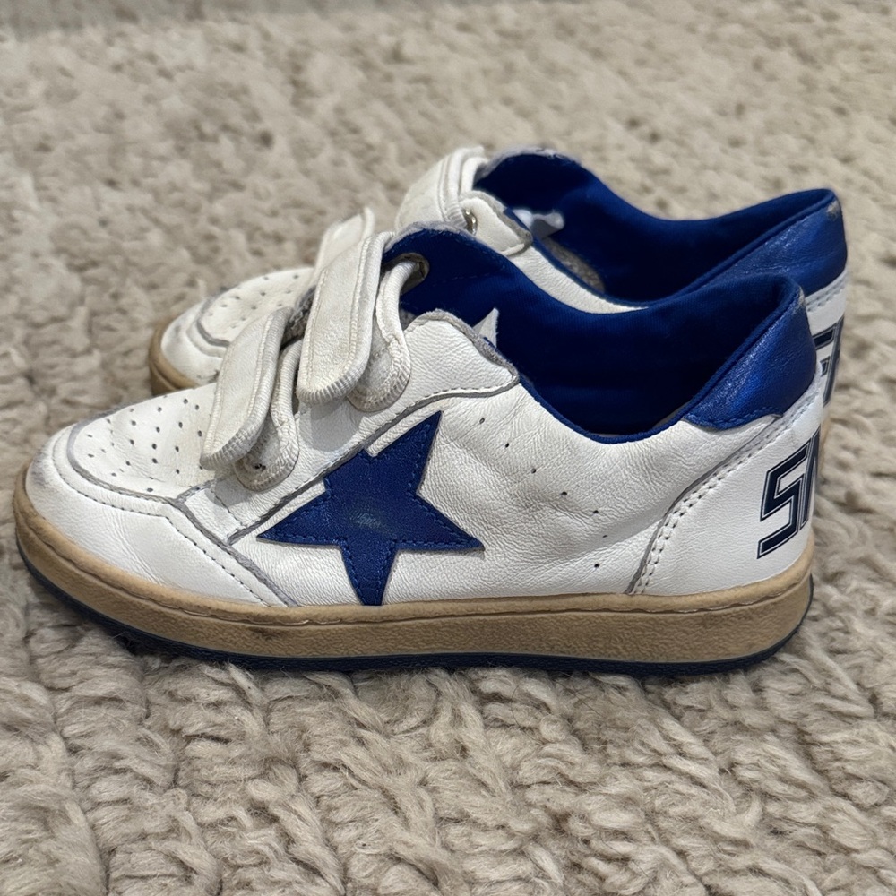 Golden Goose Kids White and Navy Star Sneakers BRAND NEW - never been worn!!!!